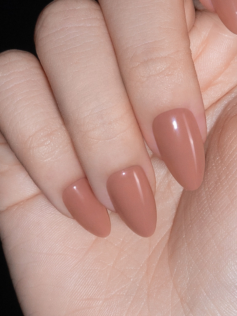 Coco Brown (Almond)