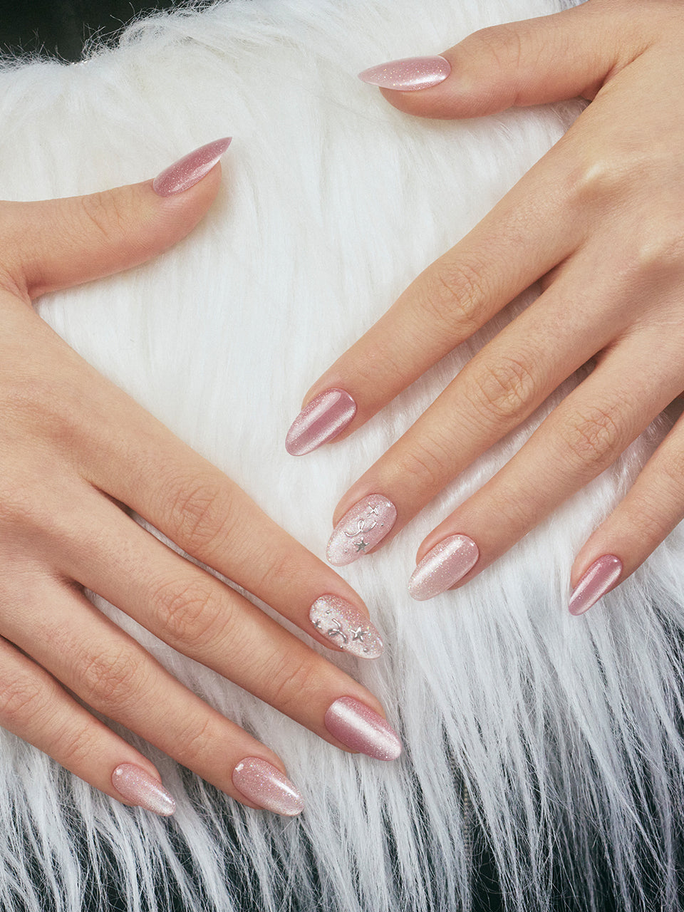Pink Eve (Oval)